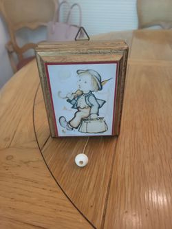 Hummel Music Box