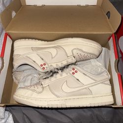Nike Dunks
