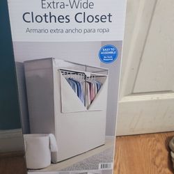 Clothes Closet (Extra Wide)