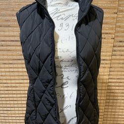 Black Calvin Cklein Vest 