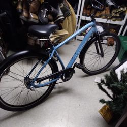 BATCH. 3 SPEED COMFORT. BIKE. 450 NEW  ASKING. 375.00