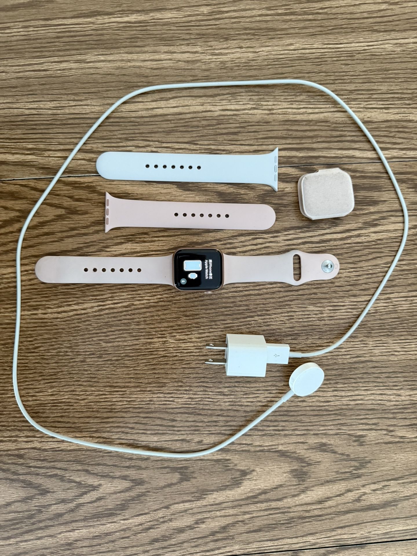 Apple Watch Series 5 GPS + Cellular 40mm Gold