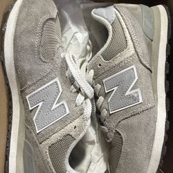 Girls sneakers size 2