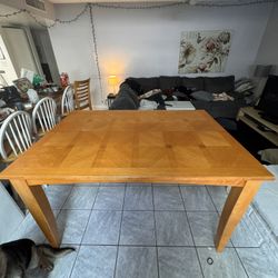 Wooden Table With Chairs 