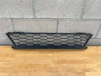 2020-2021 Honda Civic Front bumper Lower Grille oem
