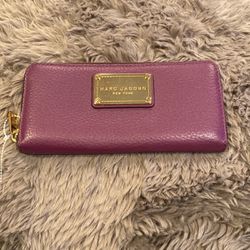 New Marc Jacobs Full Size Leather Wallet
