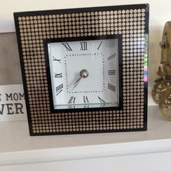 Decorating Clock 