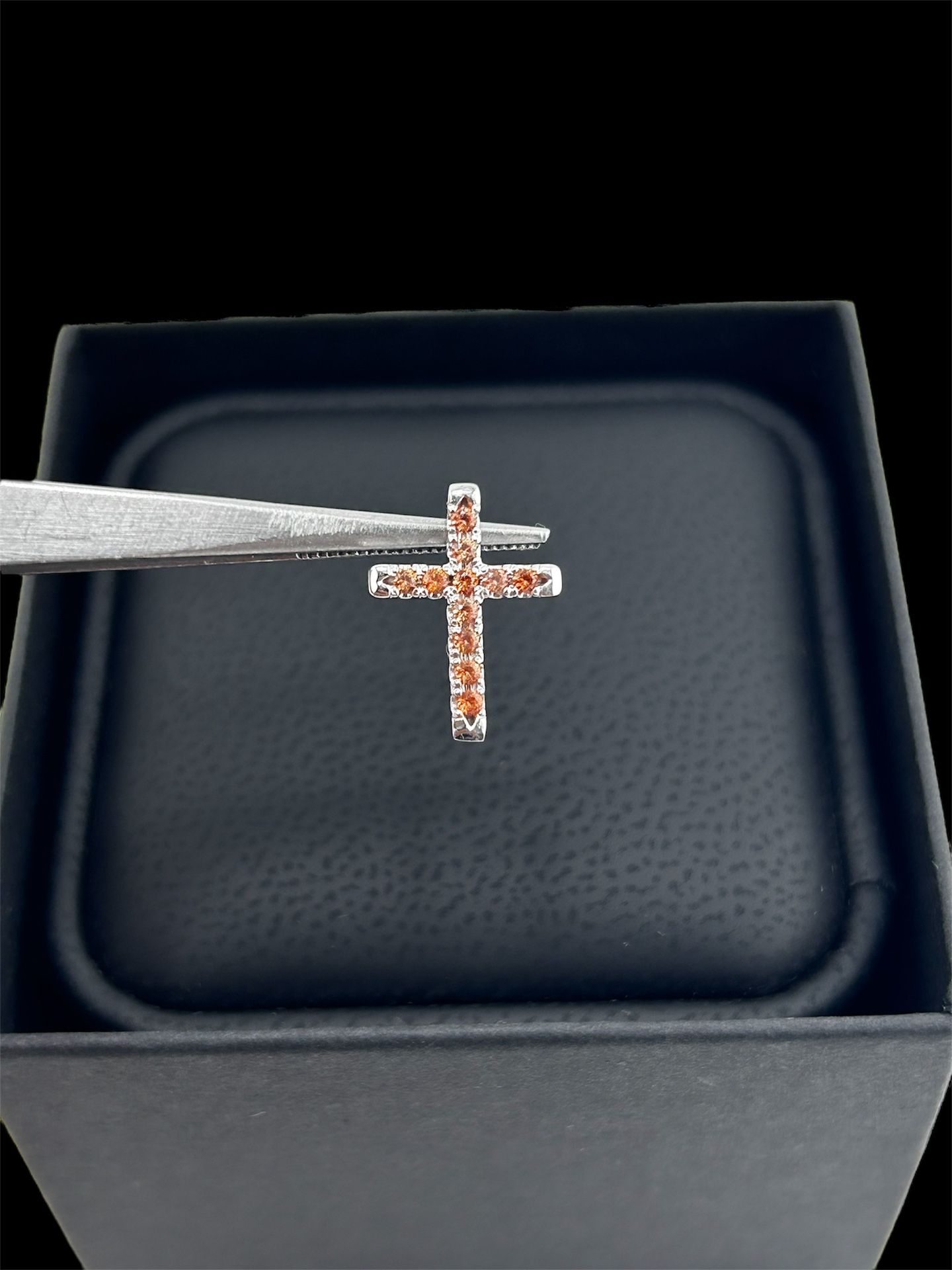 Cross Pendant In 14k White Gold Jewelry