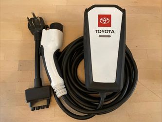 Toyota bZ4X EV Charger Prius Rav4 Prime home charge charging cable 240v J1772 UL