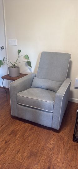 Recliner chair