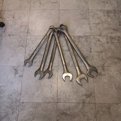 Tools/ Wrenches