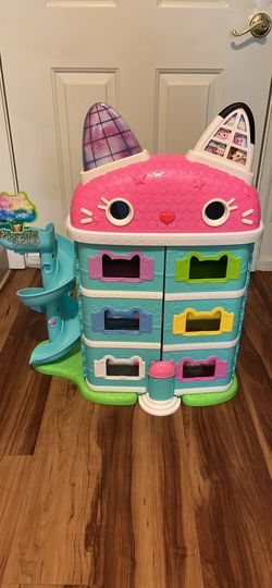 Gabbys dollhouse