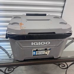 Igloo Bone White and Gray 60-Quart 94 Can Sunset Roller Cooler