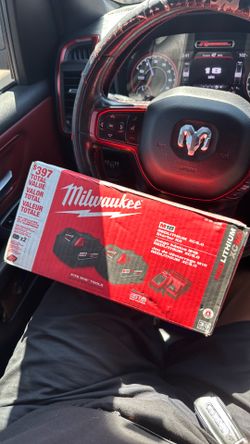 M18 battery w charger
