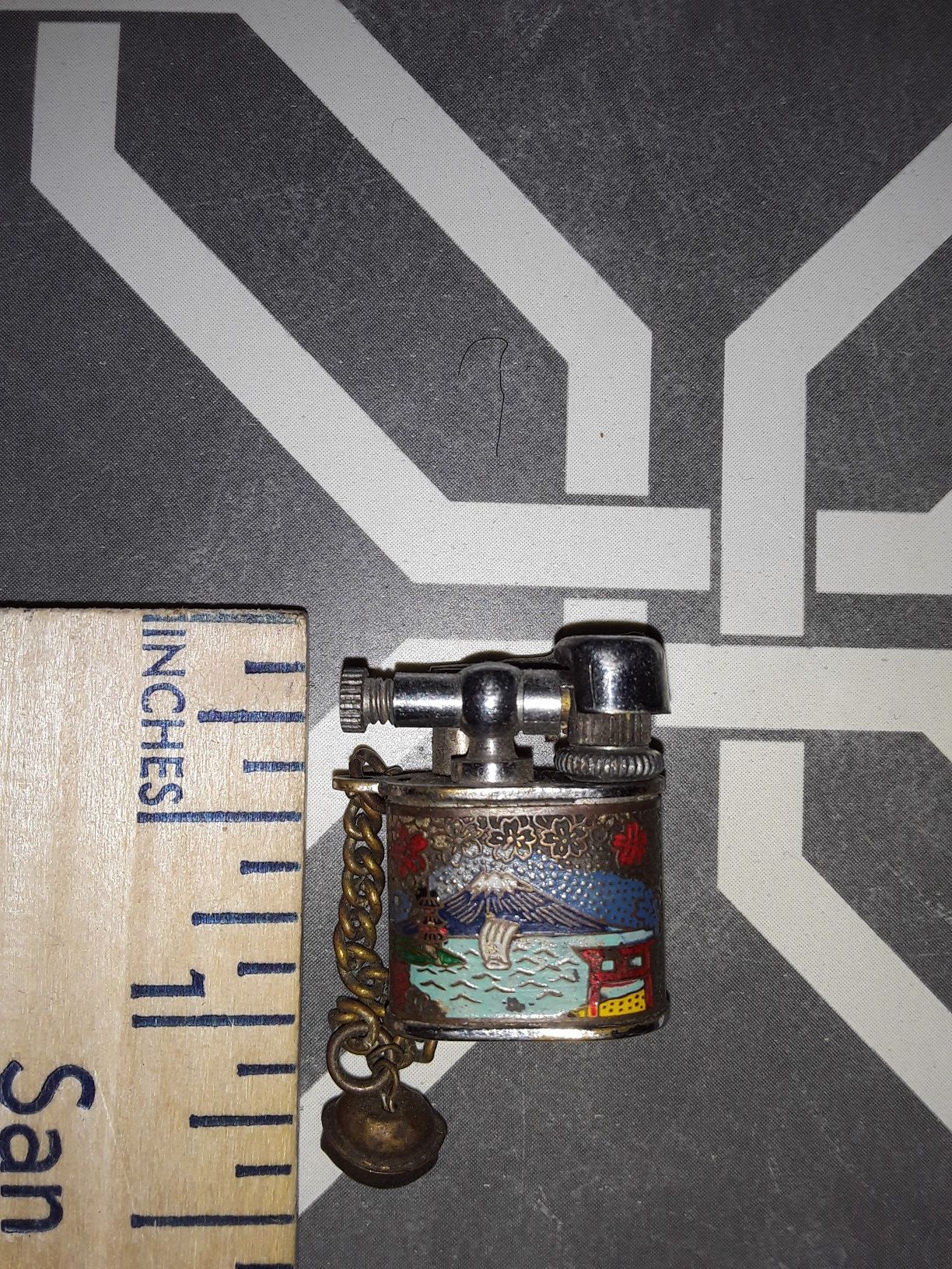 Vintage Japanese pygmy oil lighter