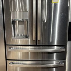 GE PVD28BYNFS Profile Smart 27.9-cu ft 4-Door French Door Refrigerator