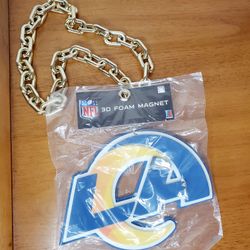 NFL LA RAMS SUPERFAN NECKLACE MAGNET OVERSIZED Stocking Stuffer
