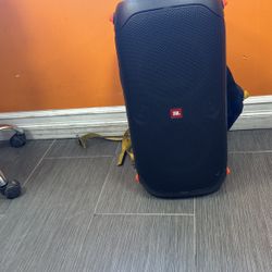 JBL Partybox 110