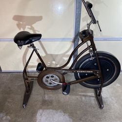 Schwinn Exerciser XR5 Stationary Exercise Bike