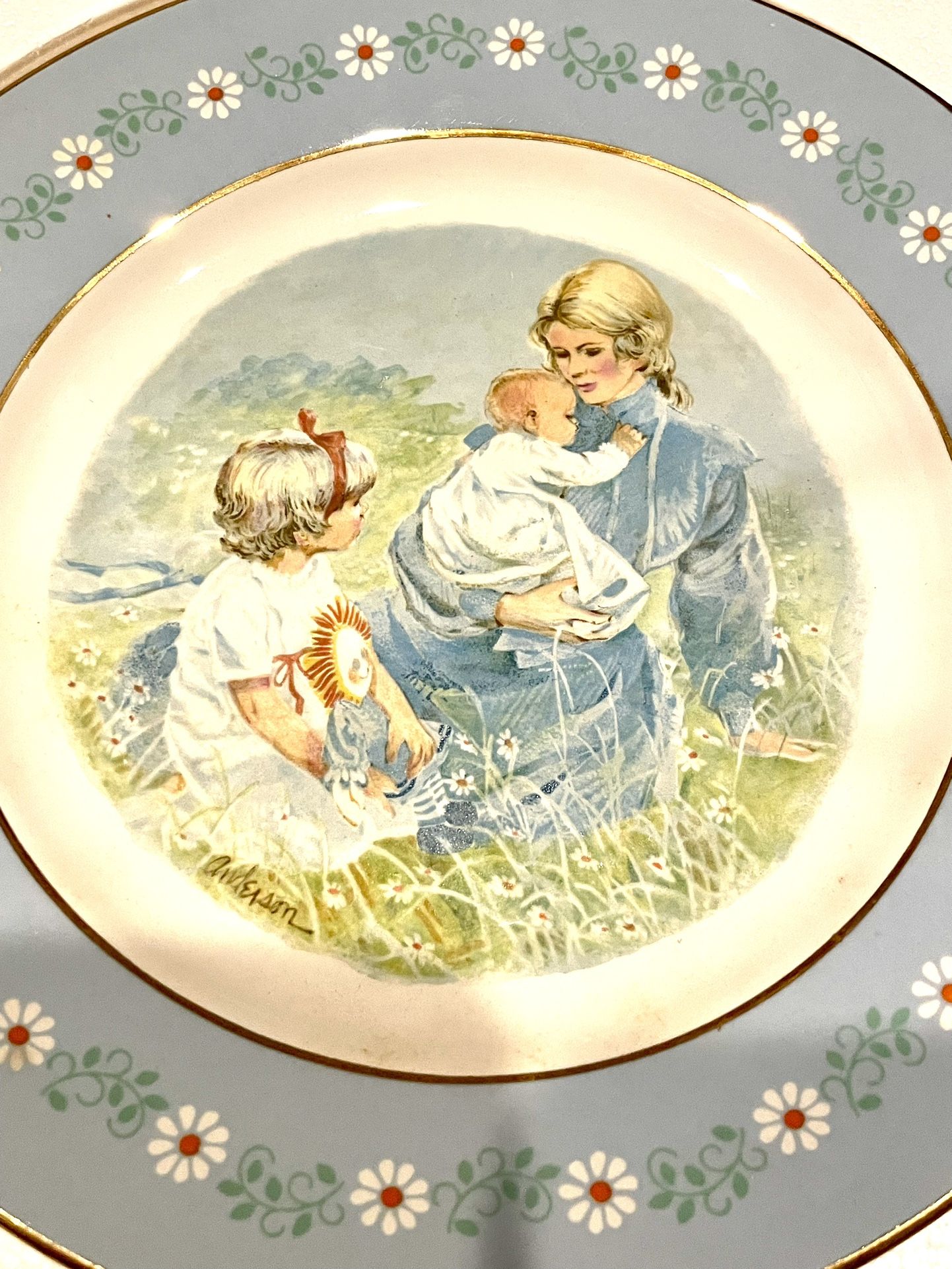 Avon A Mothers Tenderness Plate