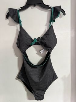 EUC Onda De Mar Women’s One Piece Swimsuit Size Small
