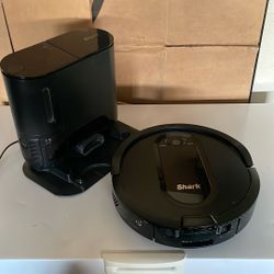 Shark IQ Robot Vacuum With Self Emptying Base Station