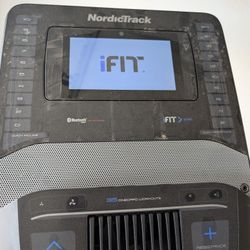 NordicTrack Freestride Trainer FS7i Elliptical 