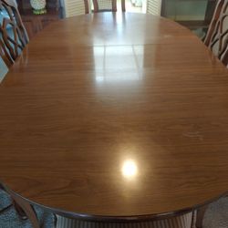 Antique Dining Table with 8 Matching Chairs 