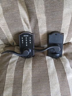 7 New Schlage Camelot Electronic Door Locks