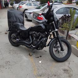 2014 Harley Davidson Dyna  St. Bob