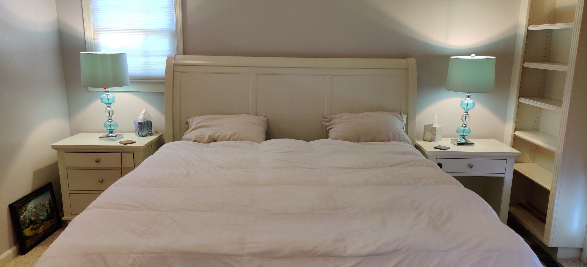Aspenhome Bedroom Set, mattress, and Pier1 Aqua Lamps