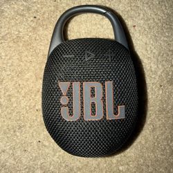 JBL Clip 5