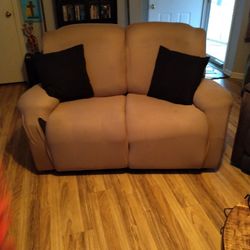 Excellent Condition Reclining Sofa and Matching Loveseat