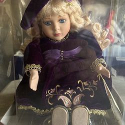 Collector music Doll