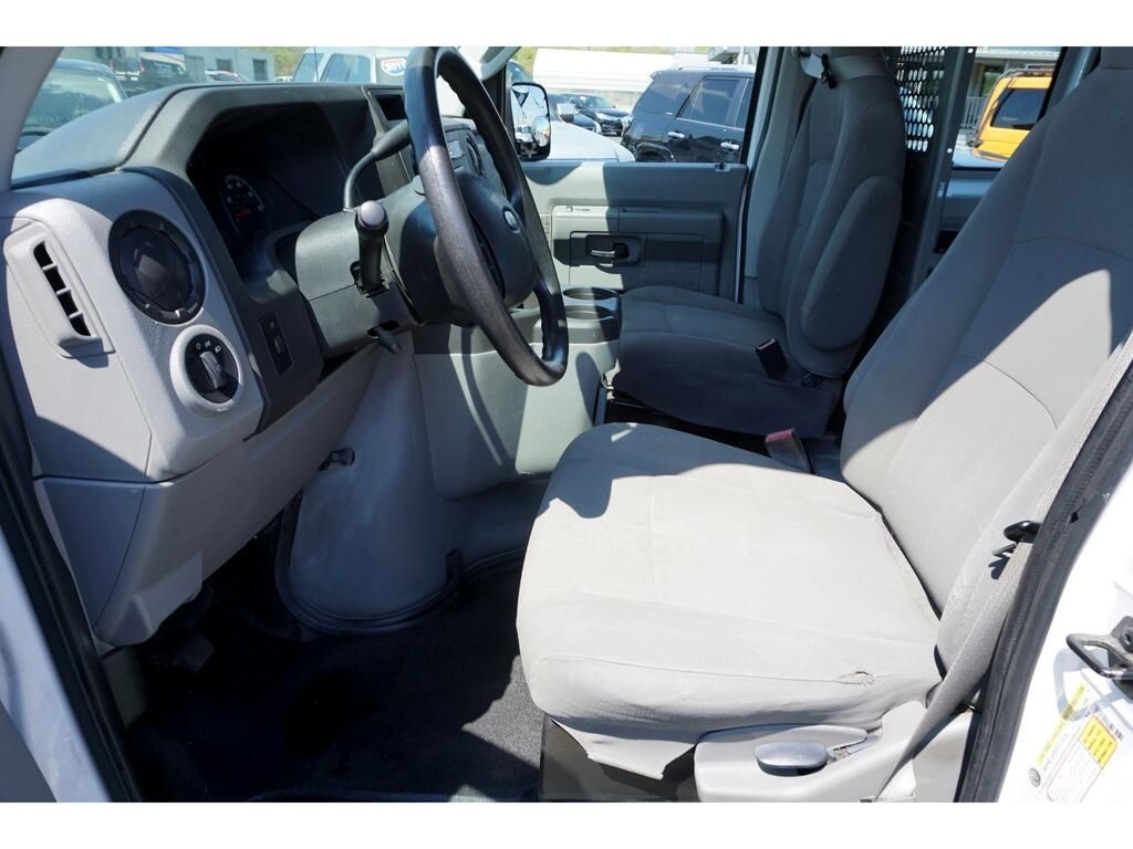 2014 Ford Econoline