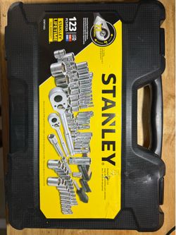 Stanley tool set 123 piece new