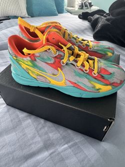 Kobe VIII Size 2.5 Kids