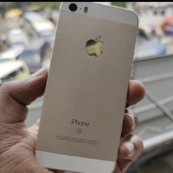 iPhone SE Unlocked With Warranty 
