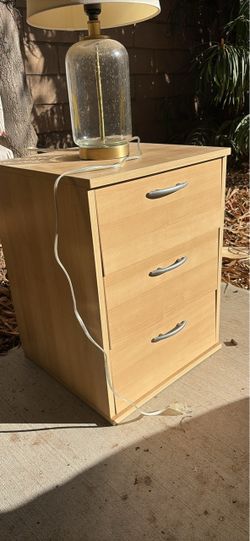 3-Drawer Nightstand / Bedside Table