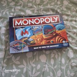 Monopoly Space Board Game - Earth is So Yesterday!