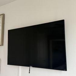 50 inch Roku smart tv