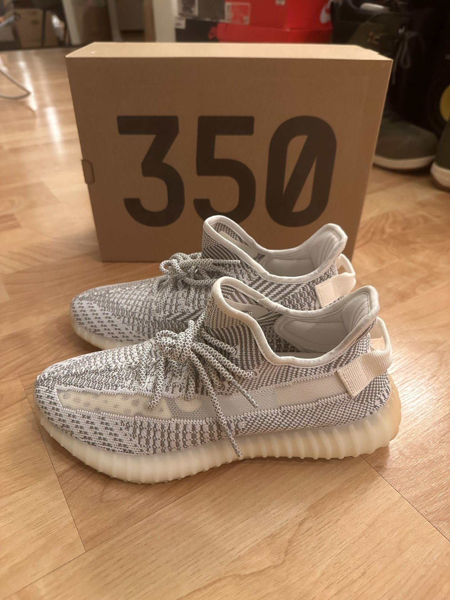 Yeezy 350v2 Static (Non reflective) Sz 9