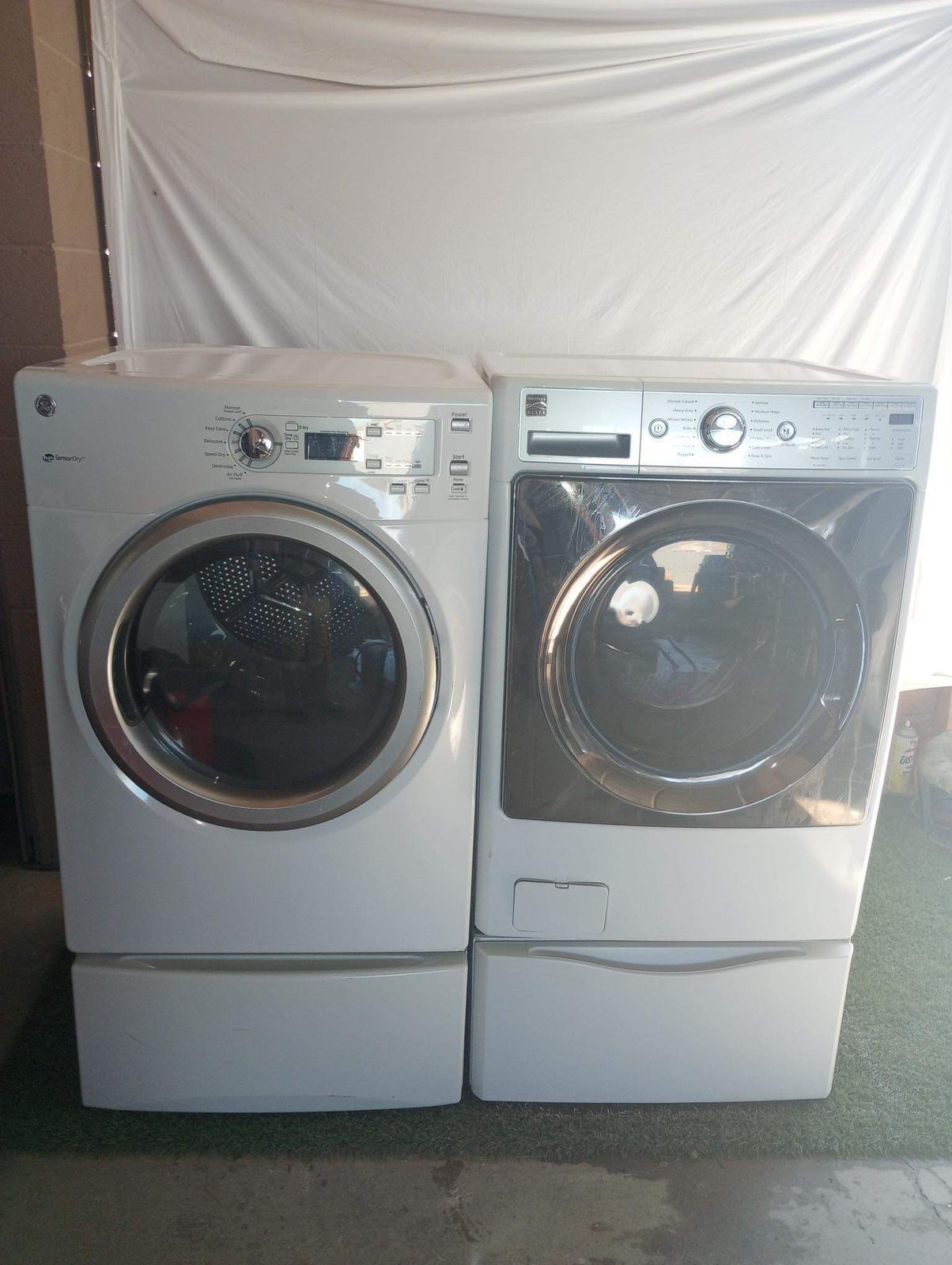 Beautiful GE Washer And Kenmore Gas Dryer (1 Year Warranty)