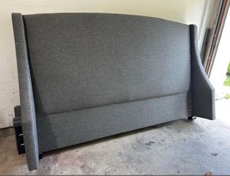 Sleep Number Refined Sidewing Cal King Upholstered Bed Frame