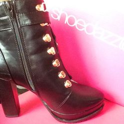 Shoedazzle Heeled Boots Schoolgirl Style No Laces