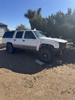 88-98 Silverado To 99-07 Silverado Fiberglass Front Conversion Clip