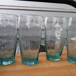 Set Of 4 Glass Cups $8