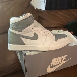 AIR JORDAN 1