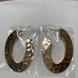 Hammered Goldstone Earrings