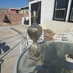 Lamparas DE Metal 2x20 Dolares 